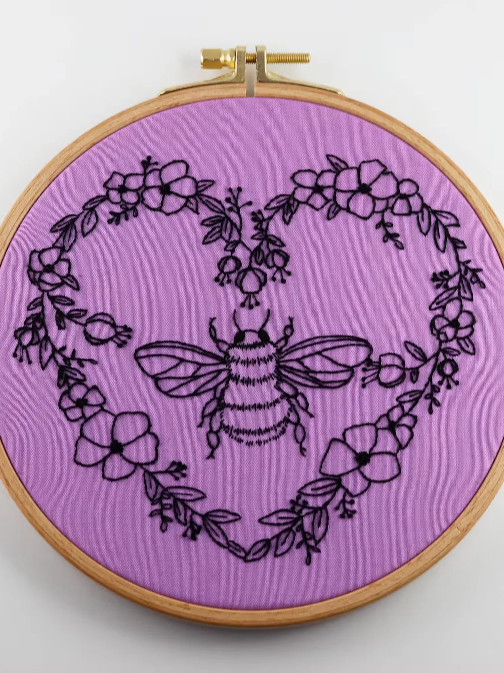Bee Embroidery Pattern: Floral Heart Insect Design (PDF Digital Download) product image (5)