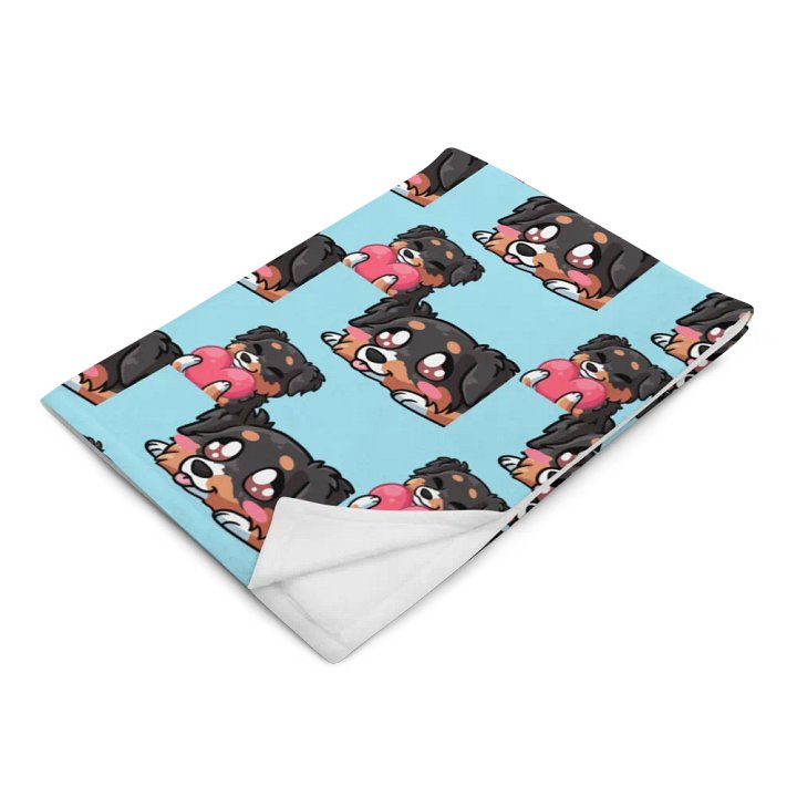 Ollie Snuggles Throw Blanket product image (14)