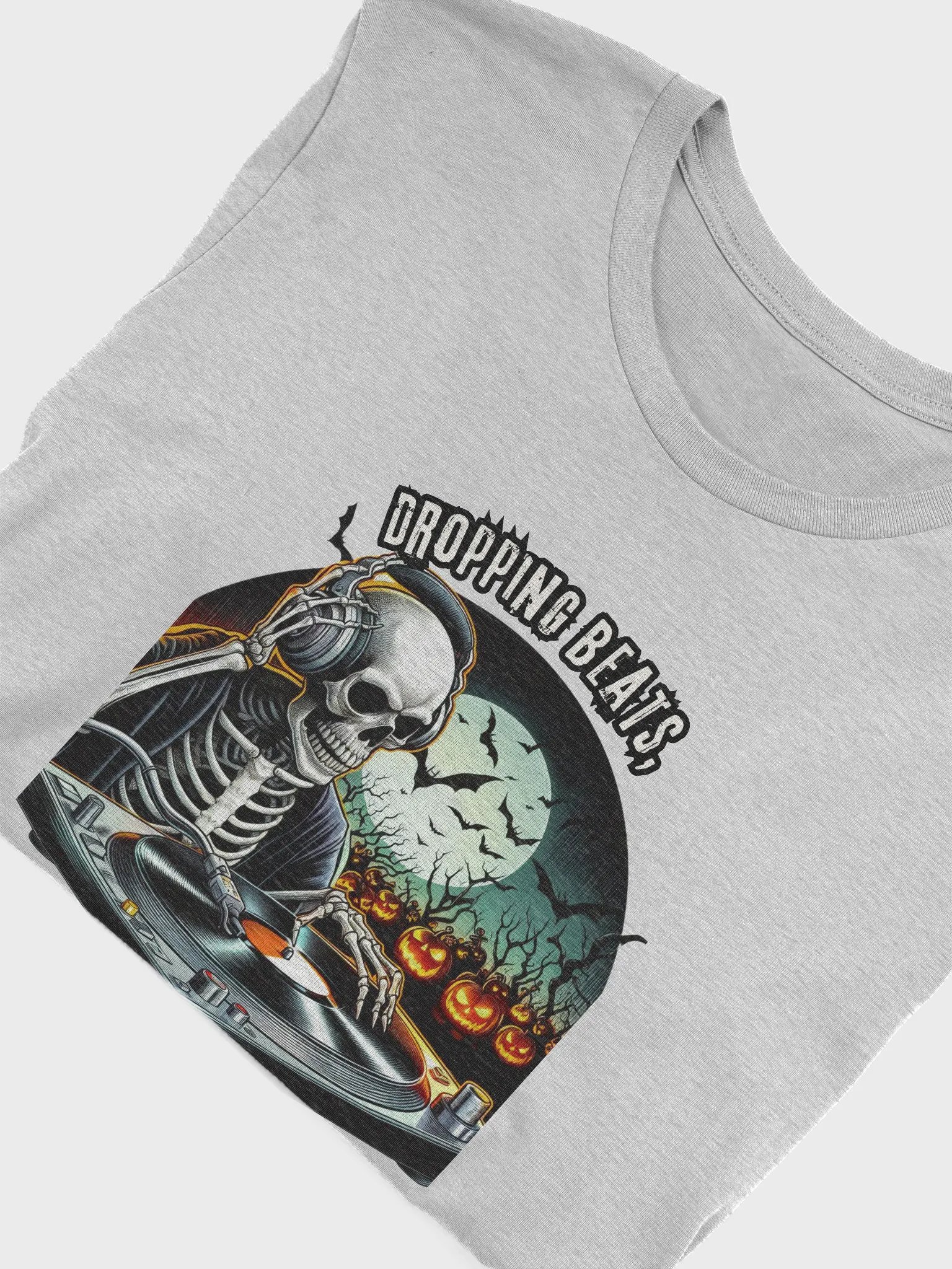 Spooky Skeleton DJ T-Shirt product image (30)