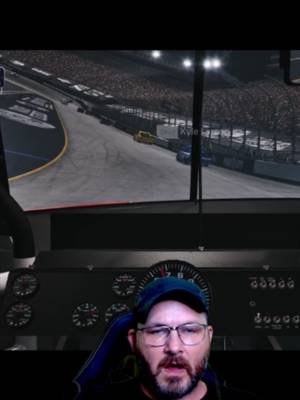 Nascar 25 I was waiting on the clear high signal #nascar25 #nascar #simracing