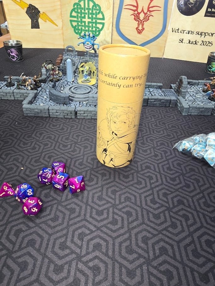 Halfling Rogue Dice Tube with set of dice. product image (2)