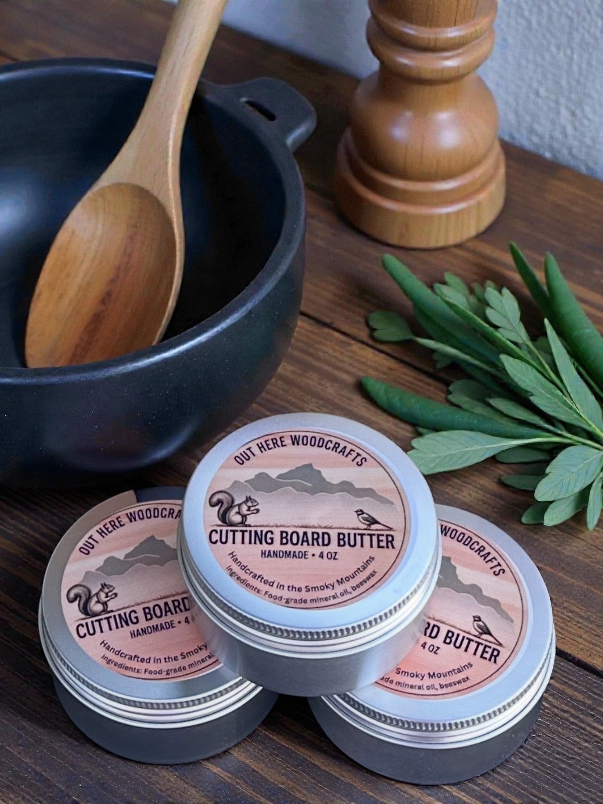 Handmade Cutting Board Butter – Food Safe Mineral Oil & Beeswax – 4 oz Tin product image (1)