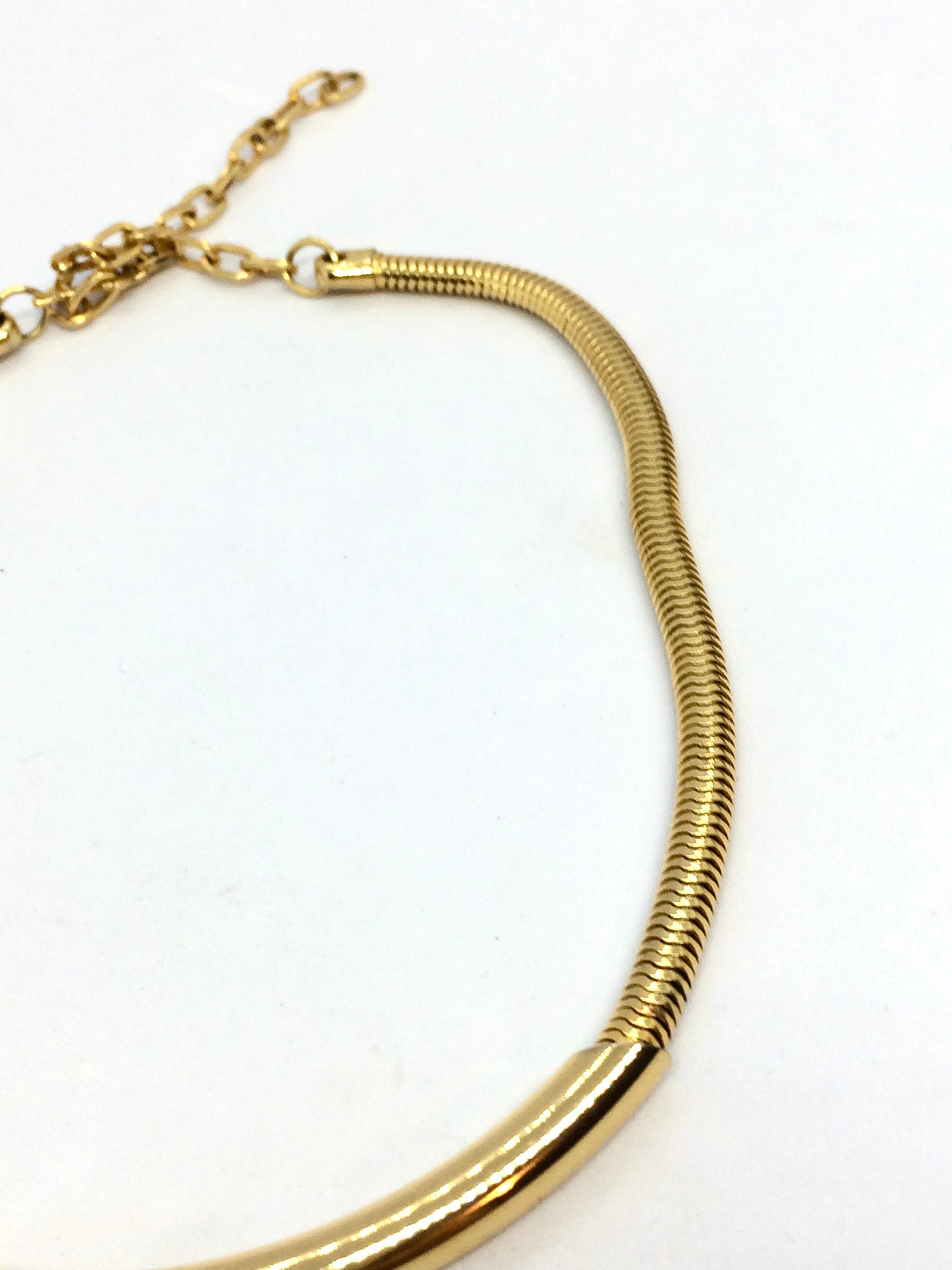 Orbit Pearl Choker Necklace product image (11)