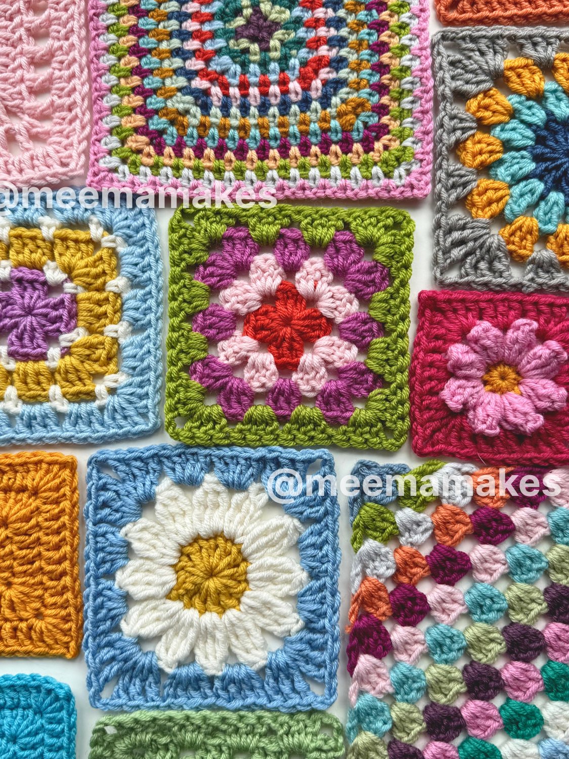Bundle of 10 Beginner Granny Square Patterns product image (1)