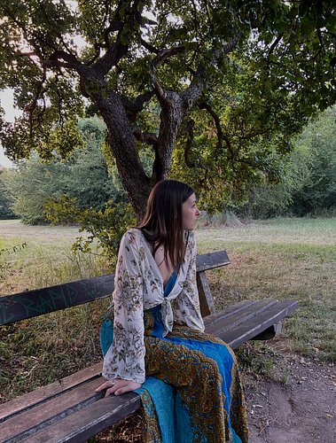 Some lovely photos from our shoot, the sunset was so beautiful!🌅 Some days it’s worth getting out of your shelter 🙌✨ 
#ep #in...