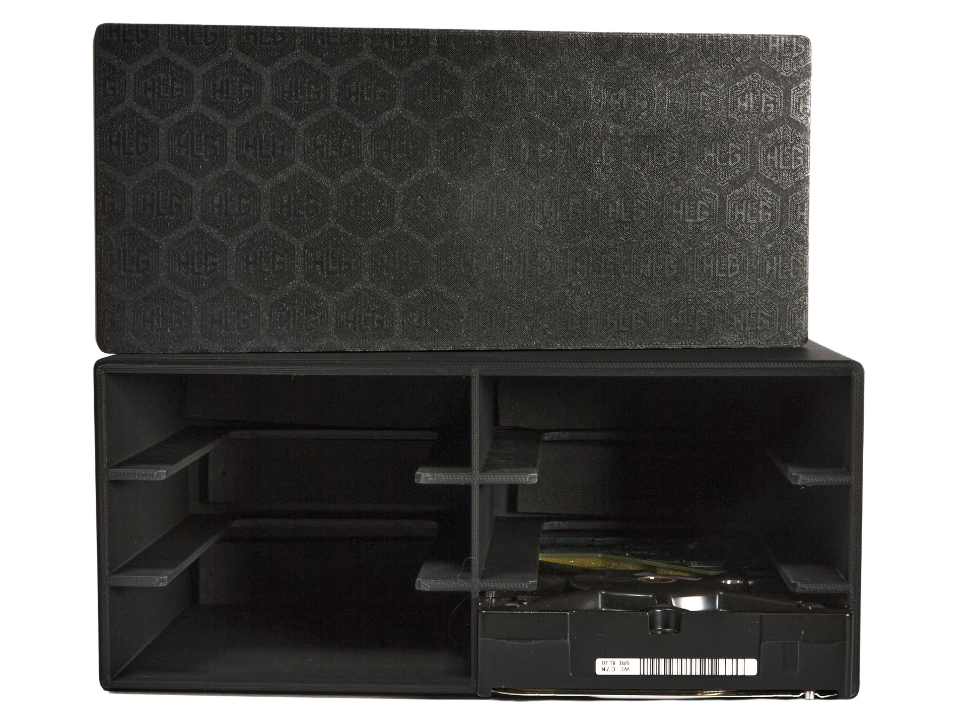 HomeLab Gear 6x 3.5" HDD Holder product image (3)