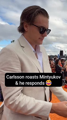 Leo thinks Minty isn’t very fresh 😂
.
.
.
#reels #leocarlsson #pavelmintyukov #nhl #hockey #anaheimducks
