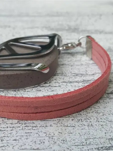 Dusty Rose Faux Suede Bracelet | Handmade Accessory for Bellabeat Leaf Urban & Ivy product image (2)