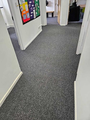Don't let the price fool you. 👀

Nouveau Basics carpet tiles are proof that great flooring doesn't have to break the budget. ...