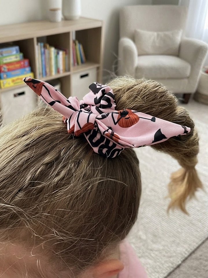 Le chouchou du prof et sa guitare product image (2)