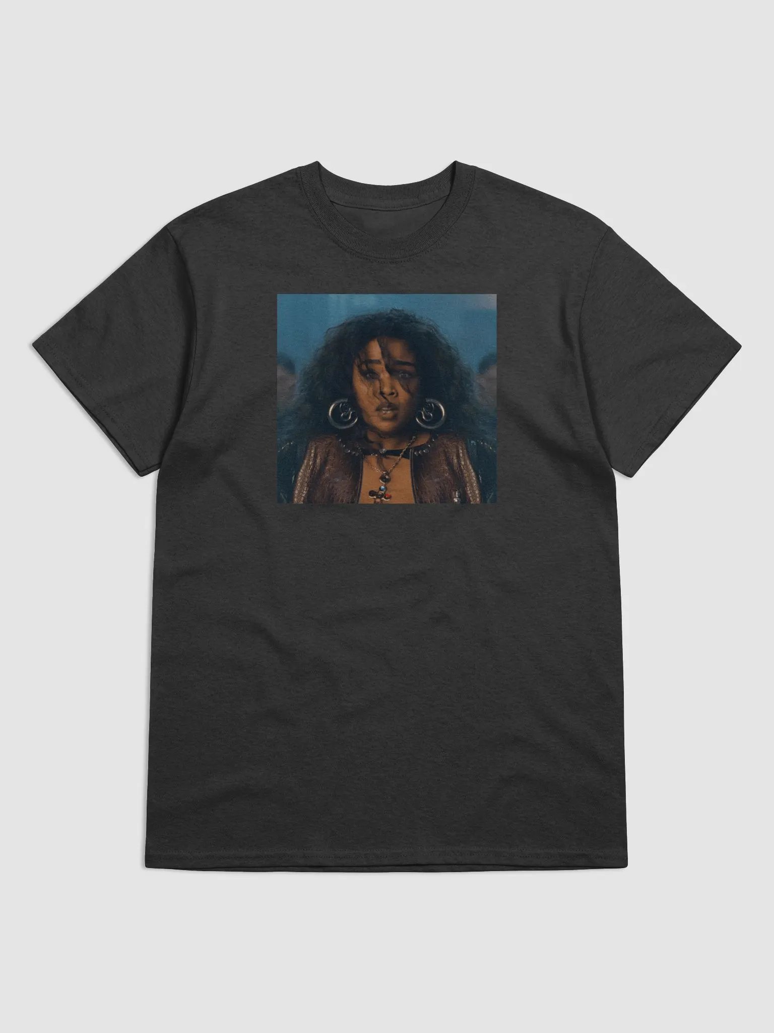 Love In Real Life Lizzo T-Shirt product image (1)