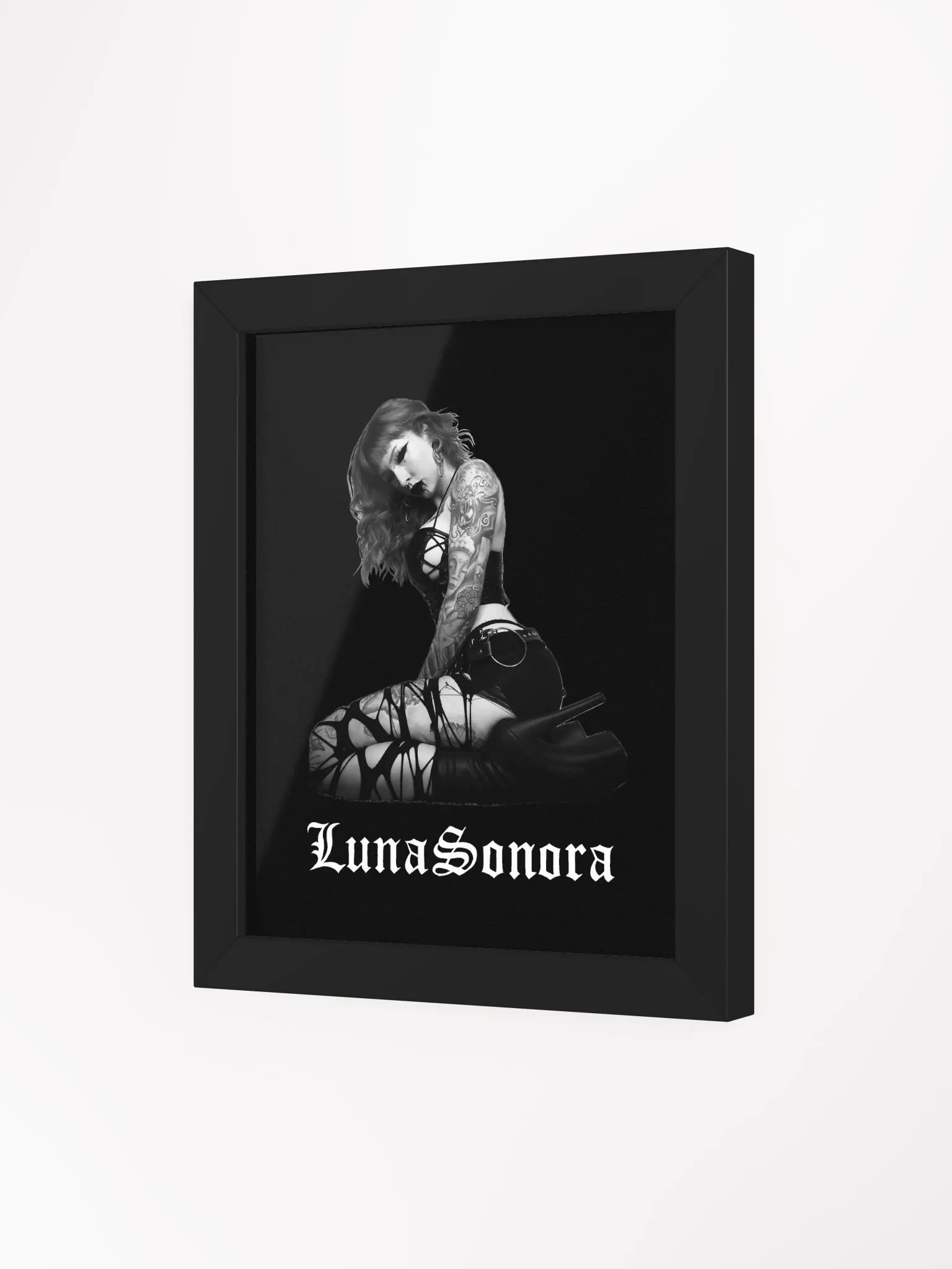 Hollow (art) product image (3)