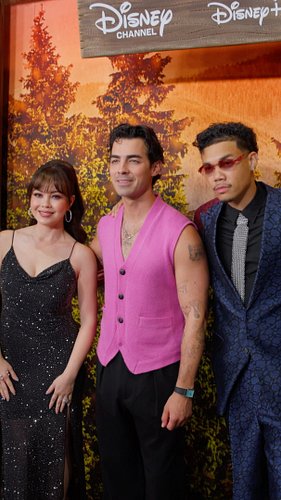 Part 2: Camp ROck 3 Premiere 🤘🏽#CampRock #RoshonFegan #DisneyChannel
