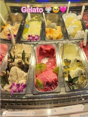 @raybanmeta 🌞💕🌸 #tropical 🌴 #gelato 🍨 #icecream 🫦🍦✨💕 #foodie #onthisday 