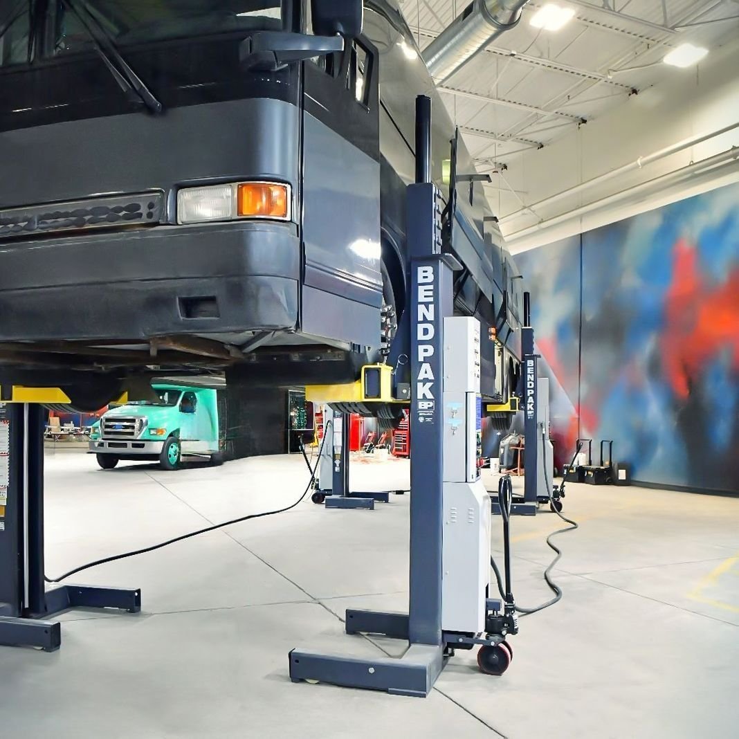 BendPak PCL-18B Mobile Column Lift System - Set of 2 - 36,000-Lb Capacity product image (3)