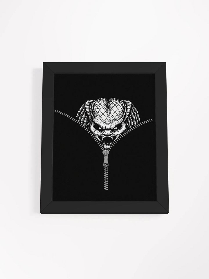 Predator behind a zipper product image (4)