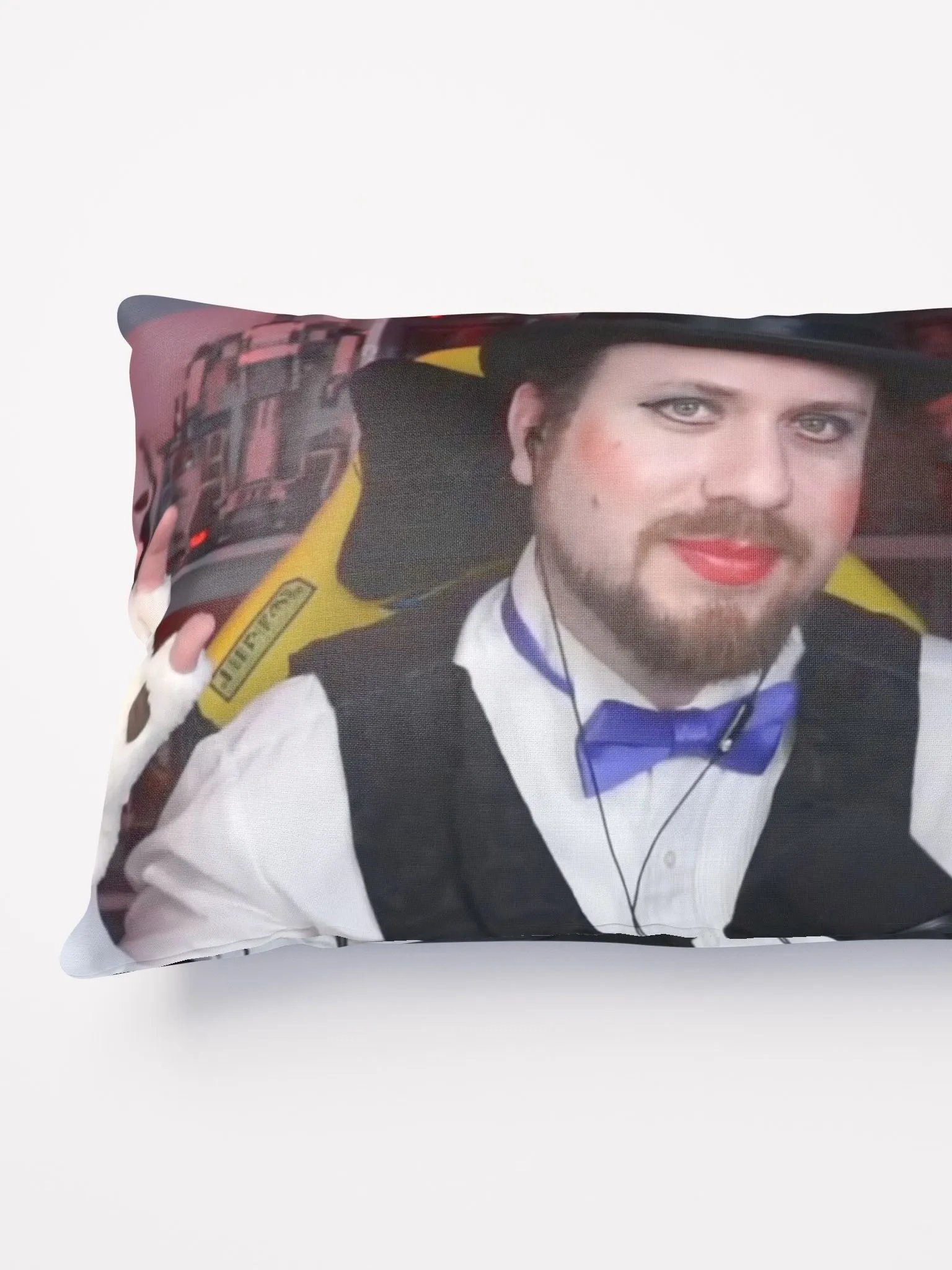 uWu Pillow! product image (3)