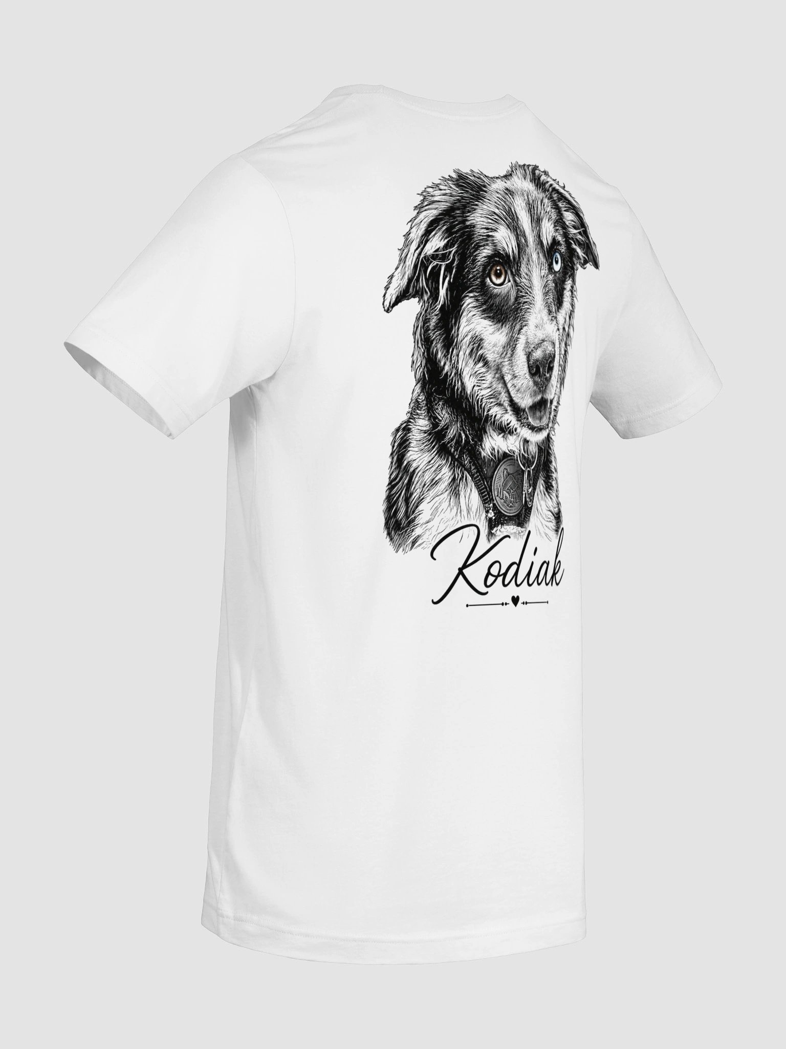Kodiak Heterochromia Dog Portrait Tee product image (8)