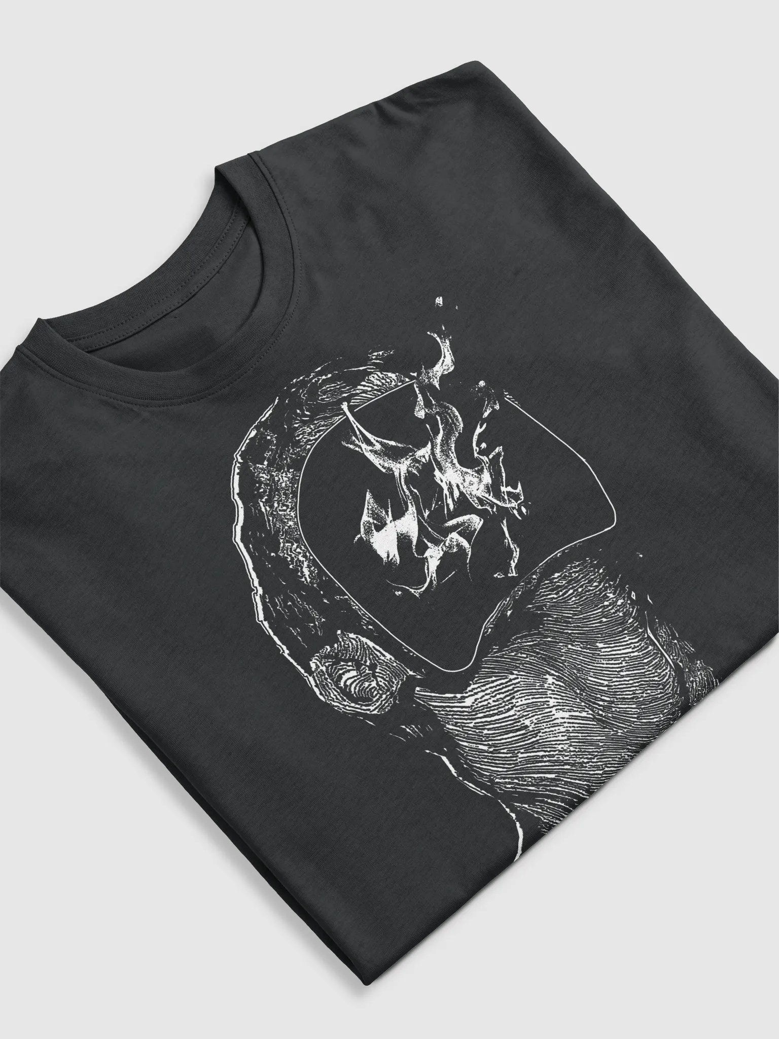 GUILT - Tshirt product image (2)
