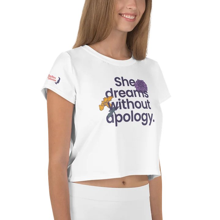 She Dreams Women's Crop T-Shirt product image (2)