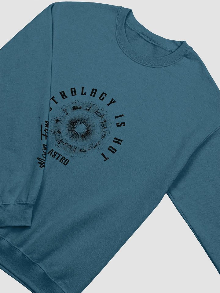 ASTROLOGY IS HOT 💅 Comfort Crewneck Sweatshirt product image (6)