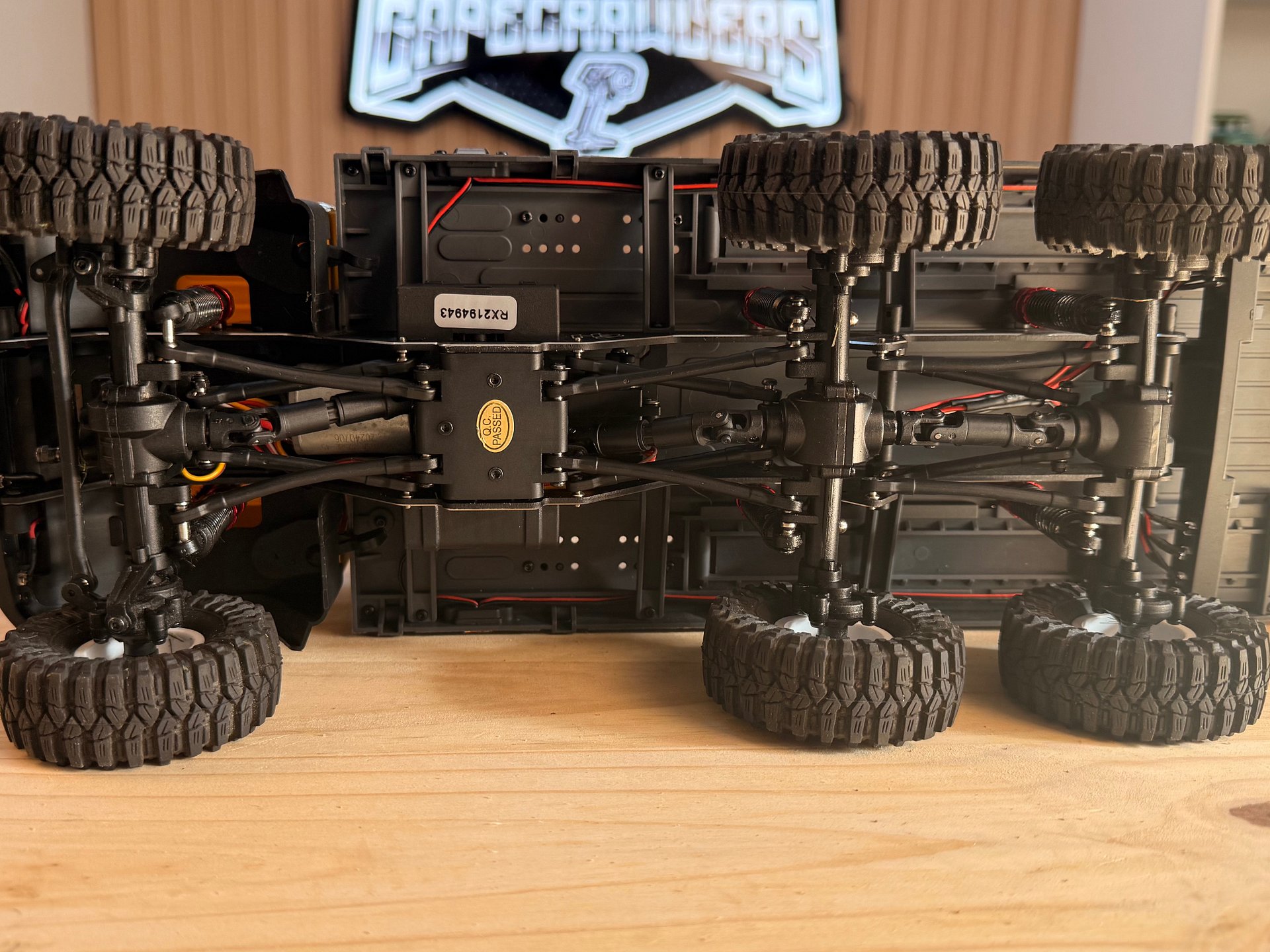 Hobbyplus CR18P Arktos 6x6 product image (4)