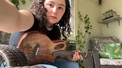 Going thru my camera roll and finding some gems from my travels this year: This was recorded at the amazing @theukehouse when...