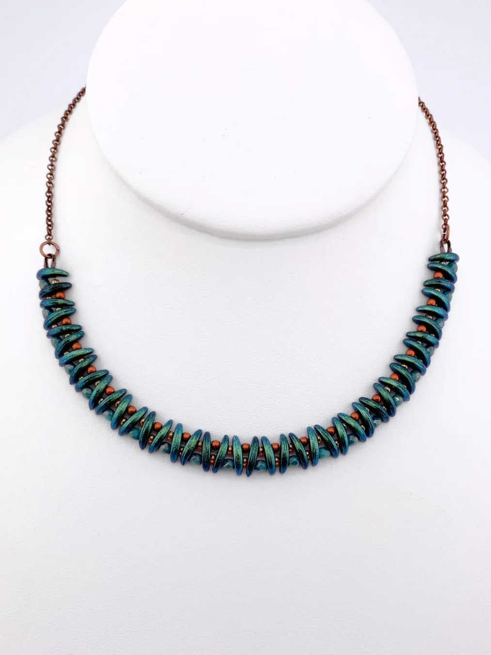 Classy Crescent Necklace and Bracelet Set - Green product image (9)
