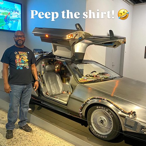 Always an amazing day @petersenmuseum 
Aaron @look_hereiam883 , coincidentally, was wearing his BTTF tee hee made, so was an ...