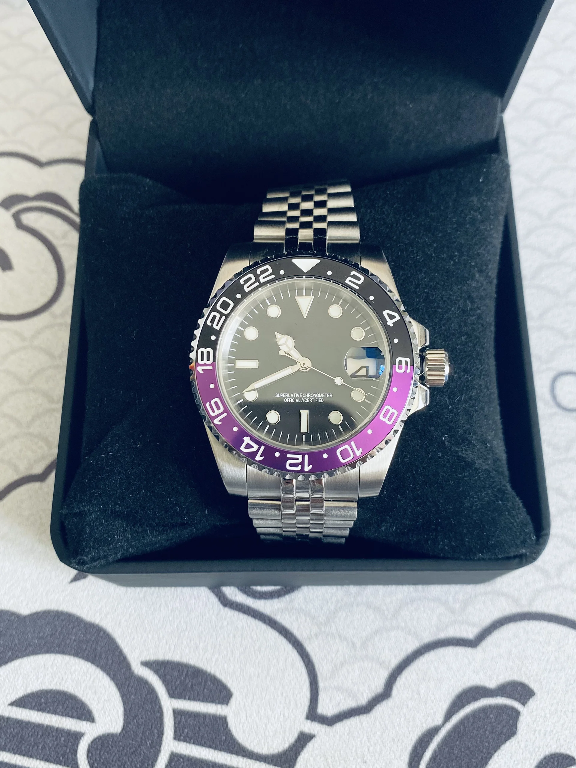 Aoryzon Cosmic GMT – Ultraviolet Edition product image (2)