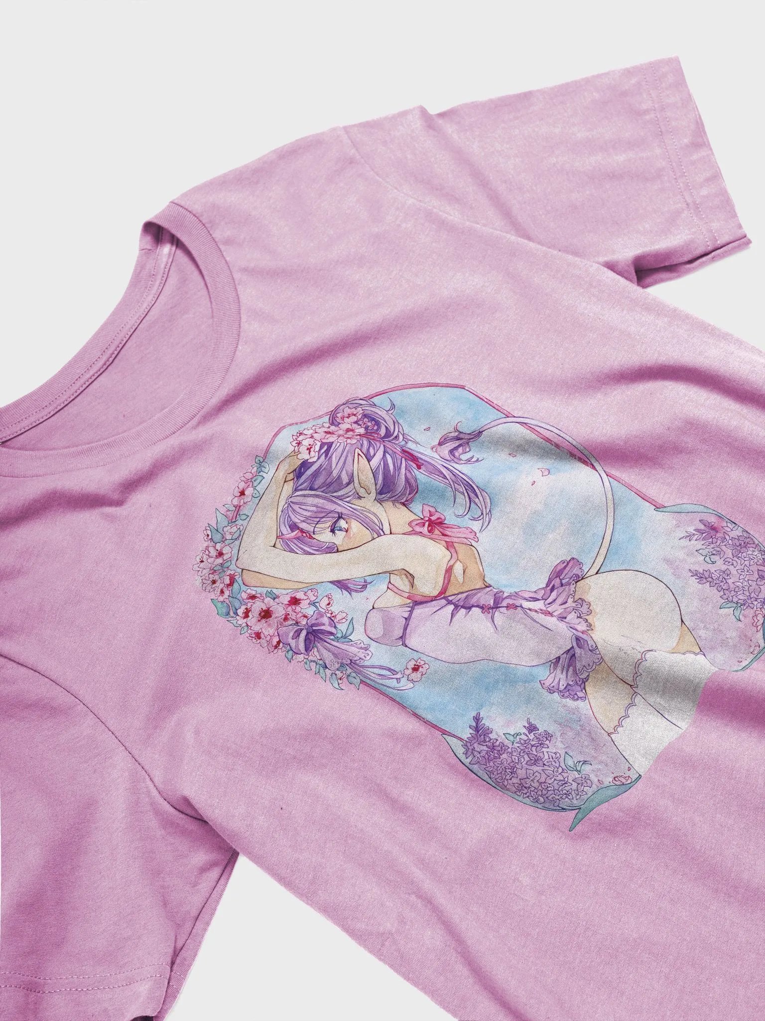 Unicorn and Lilac Supersoft Unisex T-Shirt product image (3)