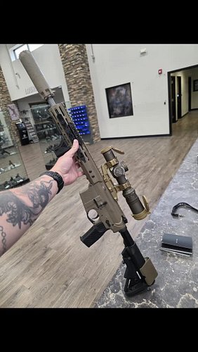 Just a noveske / irregular defense team up for your Monday you know where I'm at.

#wichita #viral #fyp #pewpew #trending