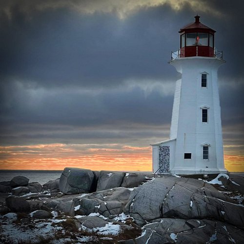 A Beacon Before Darkness

Cold wind, gentle light,
Peggy’s Cove at year’s end sighs —
Stillness welcomes night.

Photo by: Ly...