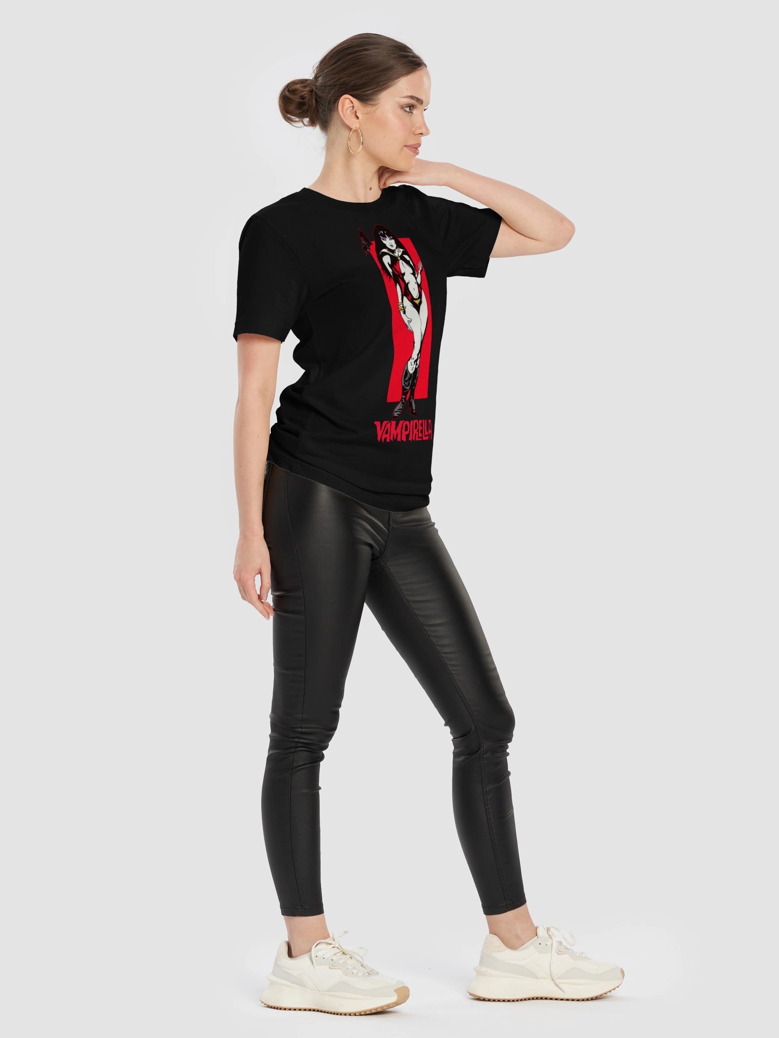 VAMPIRELLA TEE BLACK product image (4)
