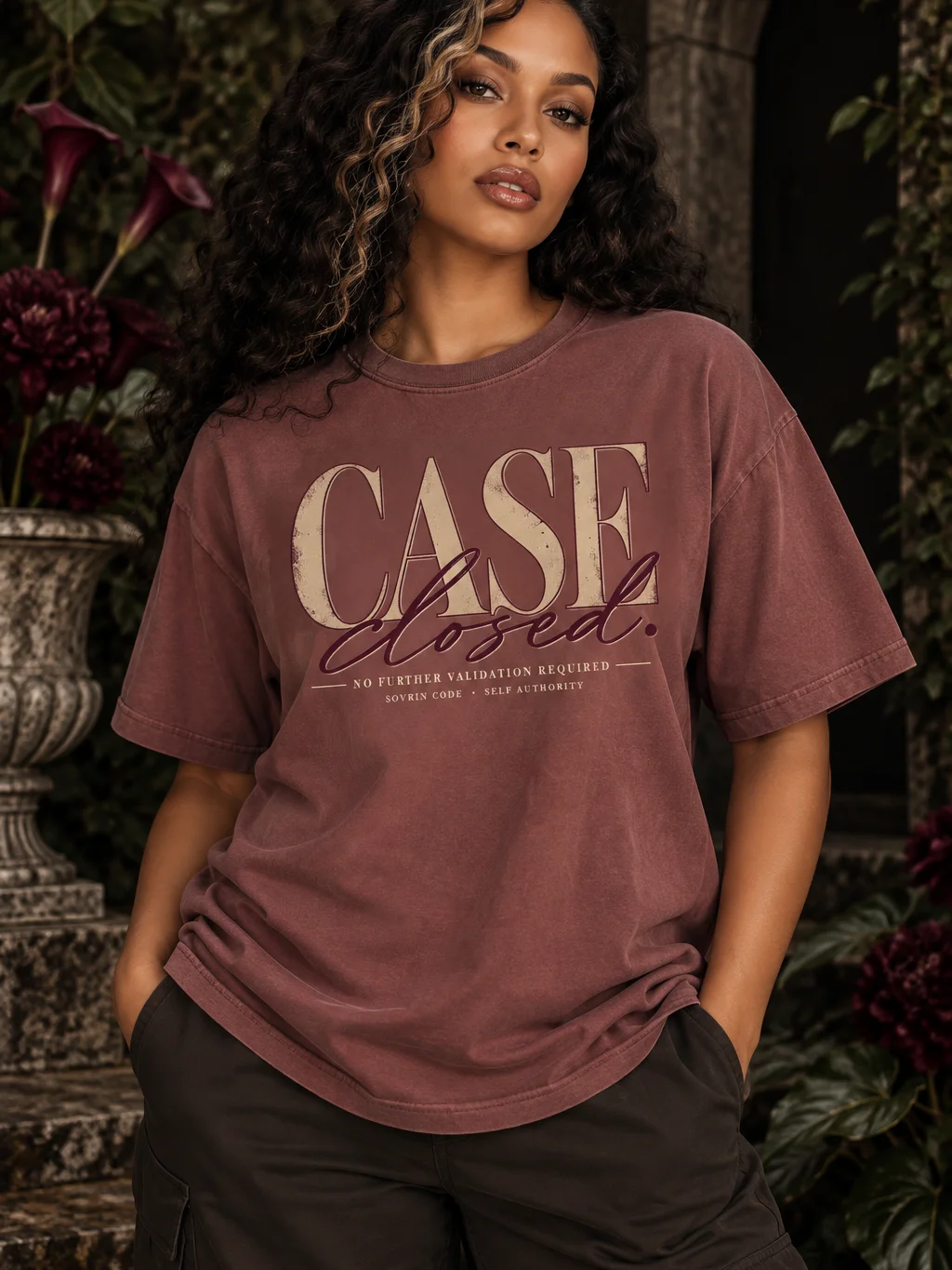 CASE CLOSED Signature Tee product image (5)