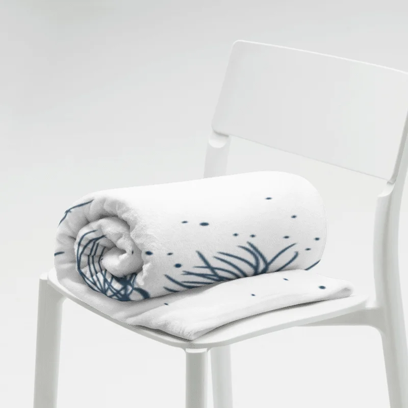 Blue Sprig Pattern Throw Blanket product image (15)