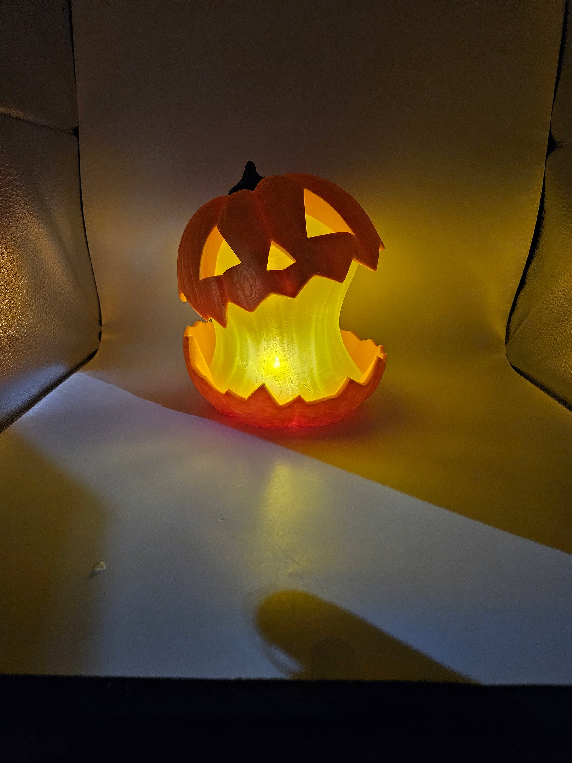 3D Printed Glowgut Pumpkin product image (2)