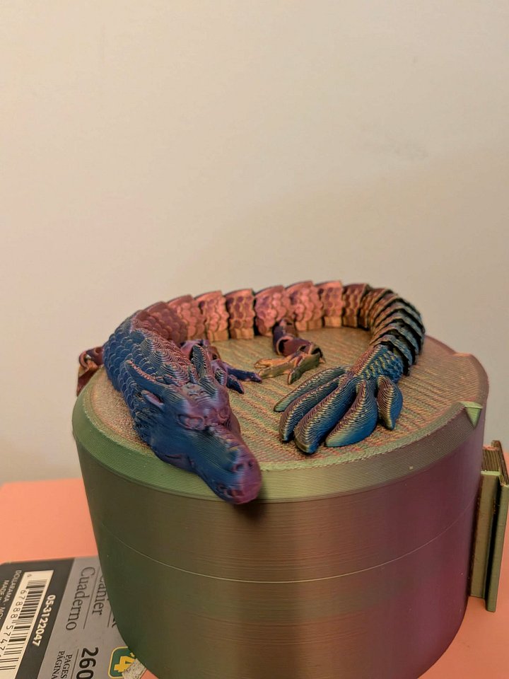Articulated Dragon product image (1)
