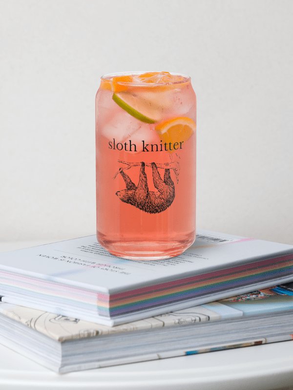Sloth Knitter Can-Shaped Glass product image (1)