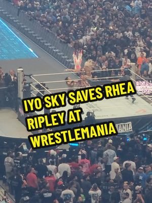 IYO SKY SAVES RHEA RIPLEY AT #WrestleMania 🔥🔥🔥 #iyosky #rhearipley #rhiyo #jadecargill 