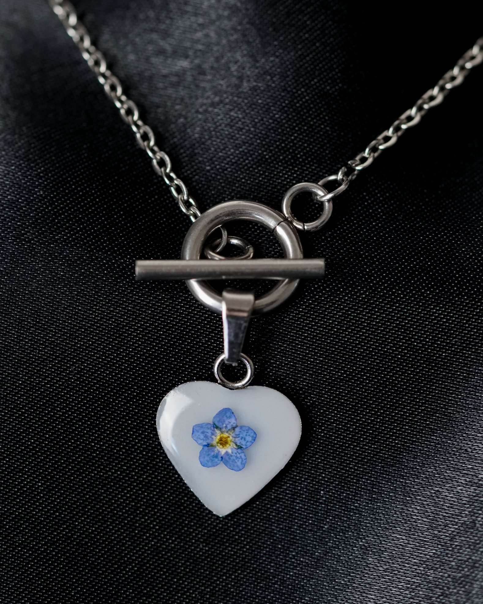 Blue Forget-Me-Not Heart Necklace product image (1)
