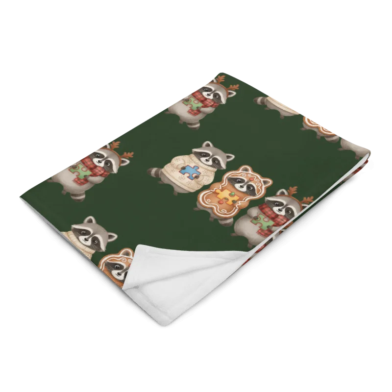 Cozy Green Fuzzy Throw Blanket – Christmas Raccoon Puzzle Design product image (9)