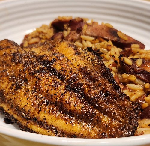 Lil Blackened Catfish Red Beans and Rice Sounds Nice...
#Tastedis