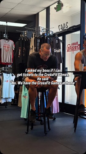 He said 100 Likes 👍 and he’ll get me the livestream 😭🥲

Good Luck this week everyone at the @crossfitgames 

Our community wi...