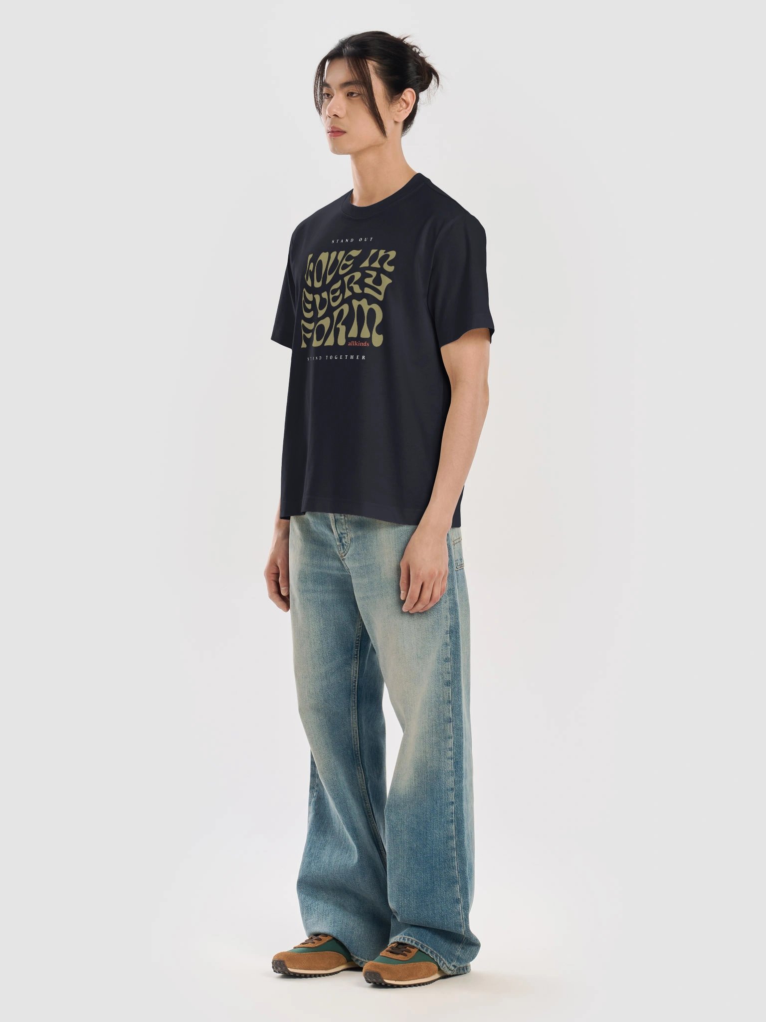 the 'love in every form' tee | dark product image (3)
