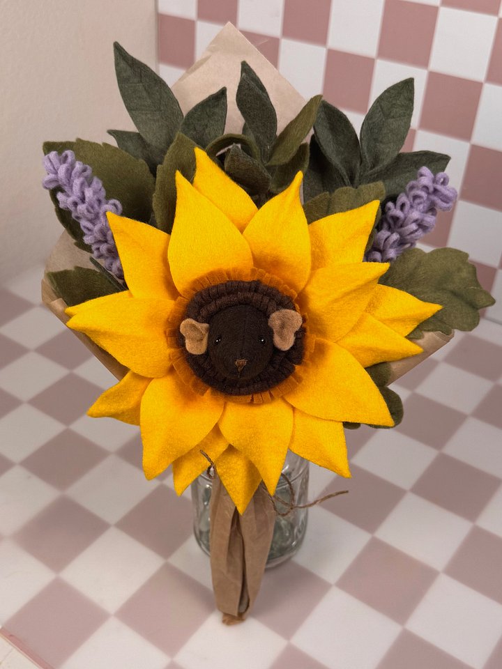 Sunflower Rat Bouquet product image (1)