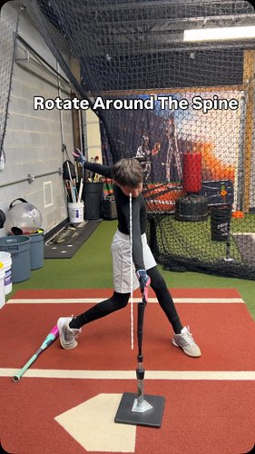 🔥Body Move🔥

Rotate around the spine!! Body move for head still focus and rotation around the spine. 

#baseball #hitting #de...