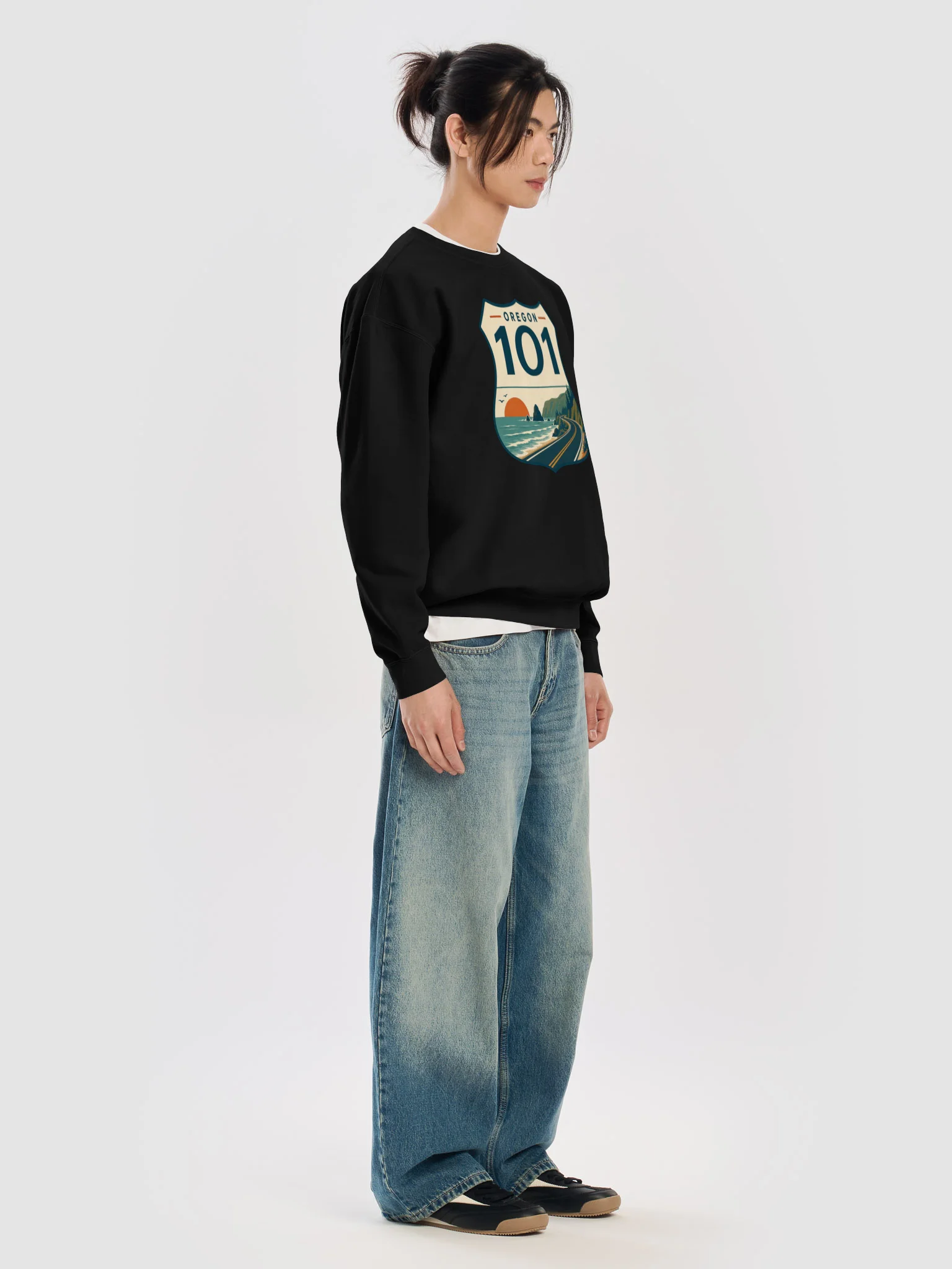 Oregon Coast Highway 101 Crewneck product image (62)