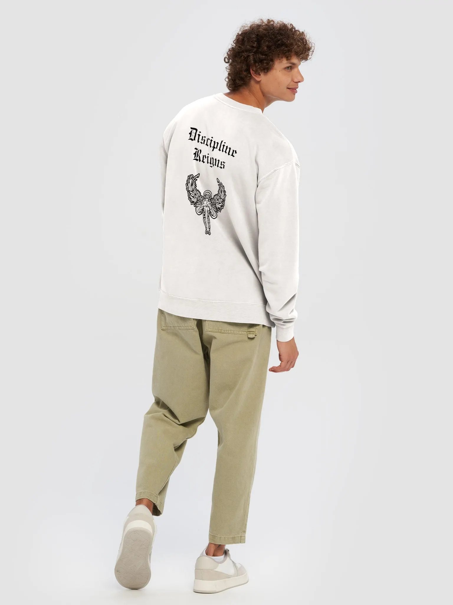 Discipline Reigns Regular Fit Sweatshirt product image (4)