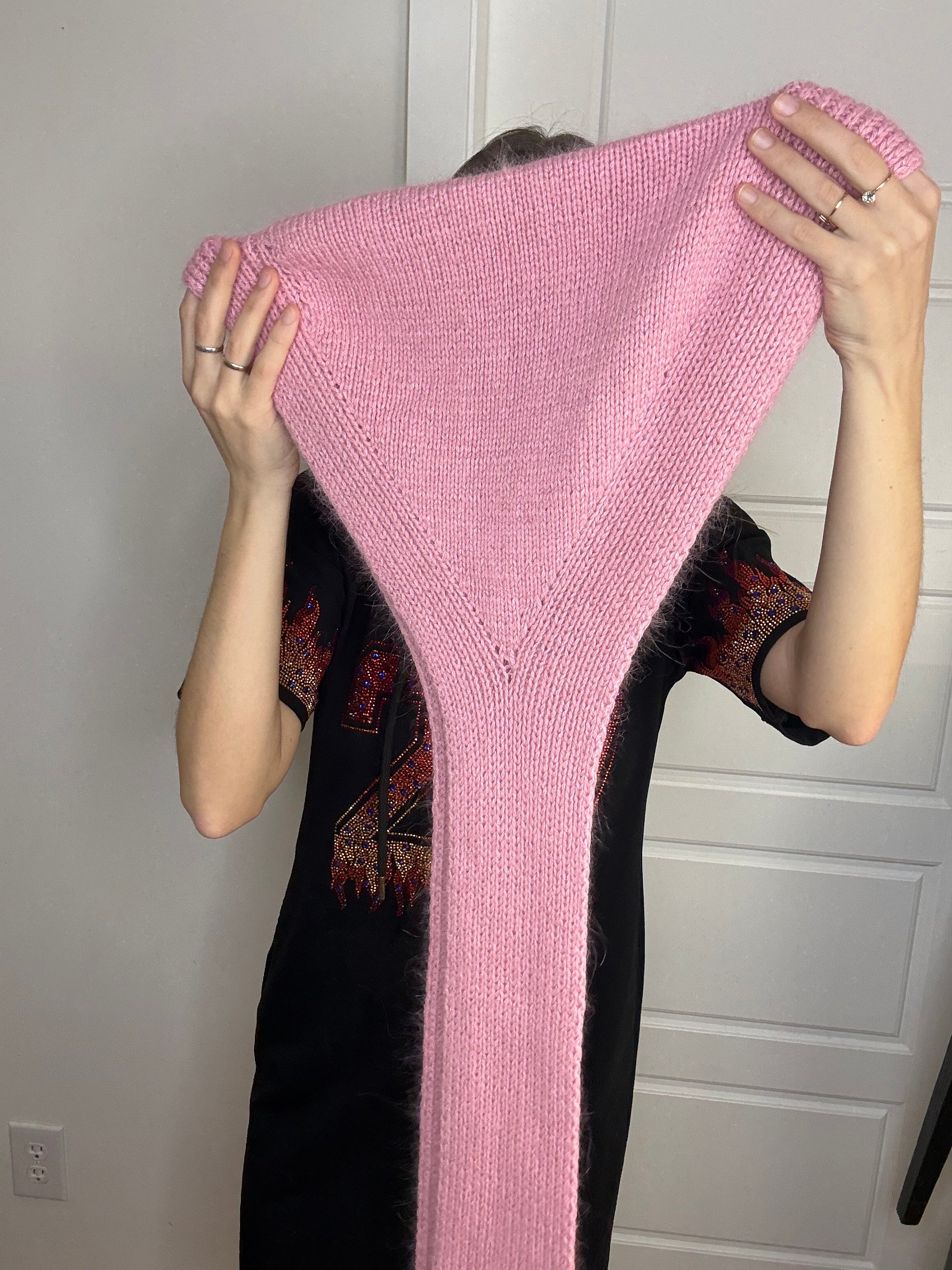Knit Hat-Hood with Ties Pattern product image (7)